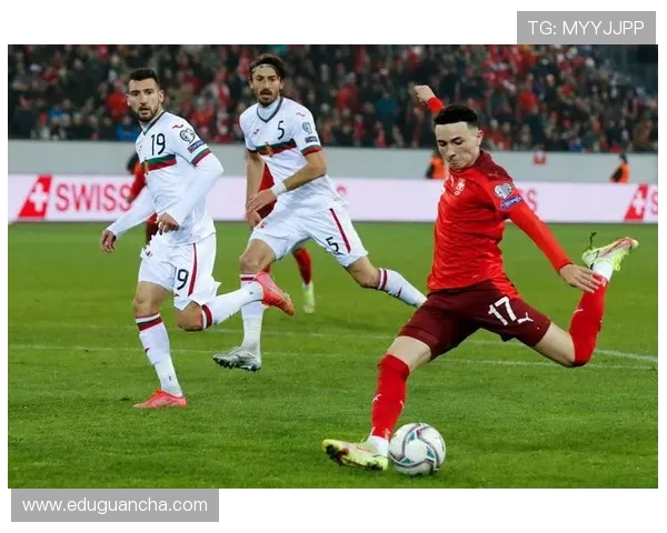 通过凯发足球官网获取专业的足球数据分析和专家预测帮助你做出明智的投注决策